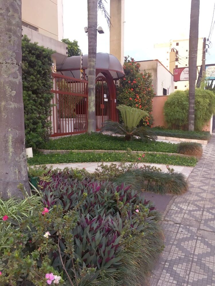 Apartamento à venda com 3 quartos, 90m² - Foto 2