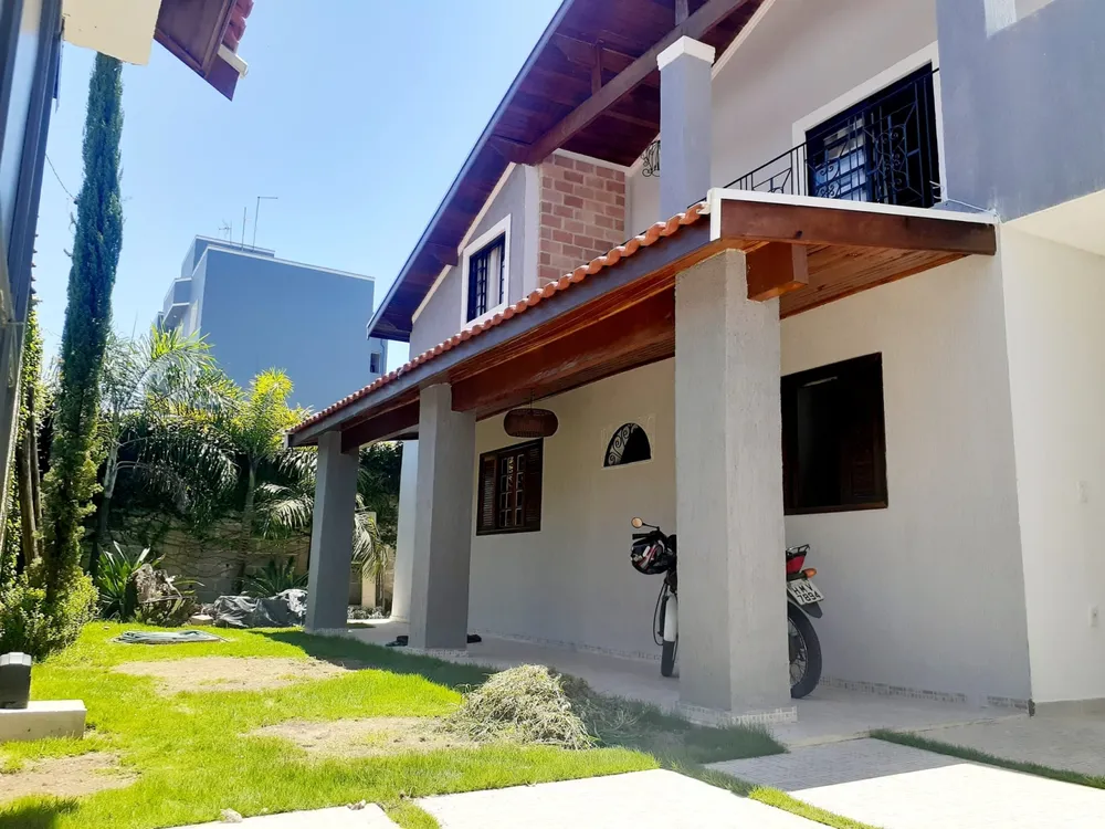Sobrado, 5 quartos, 485 m² - Foto 1