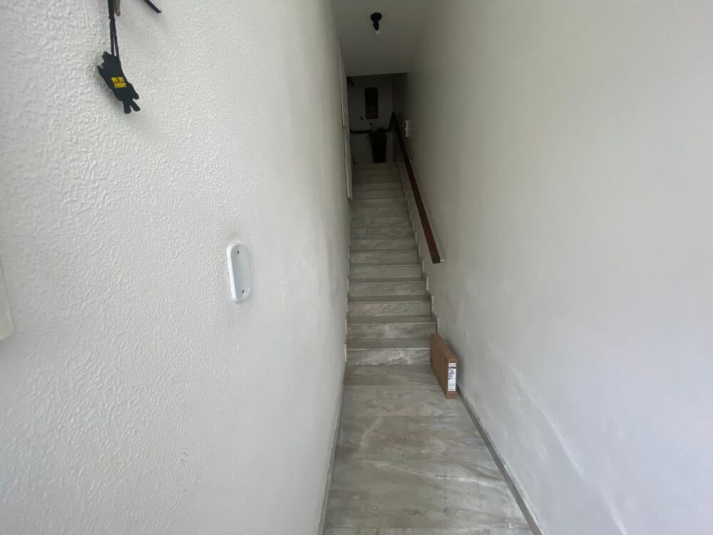 Casa à venda com 4 quartos, 136m² - Foto 2
