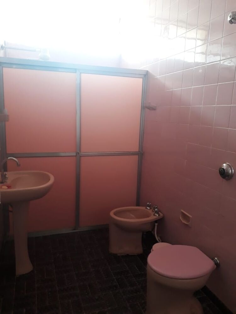 Casa, 3 quartos, 235 m² - Foto 1