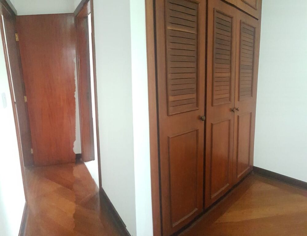 Sobrado à venda com 3 quartos, 402m² - Foto 18
