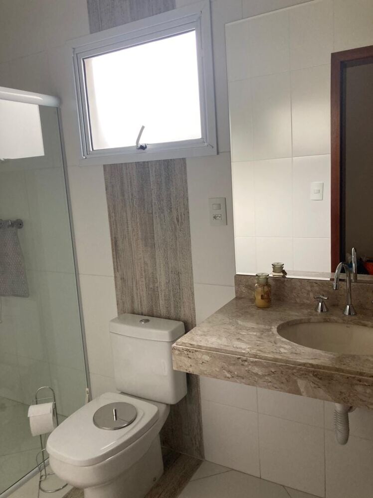 Casa de Condomínio à venda com 4 quartos, 257m² - Foto 9