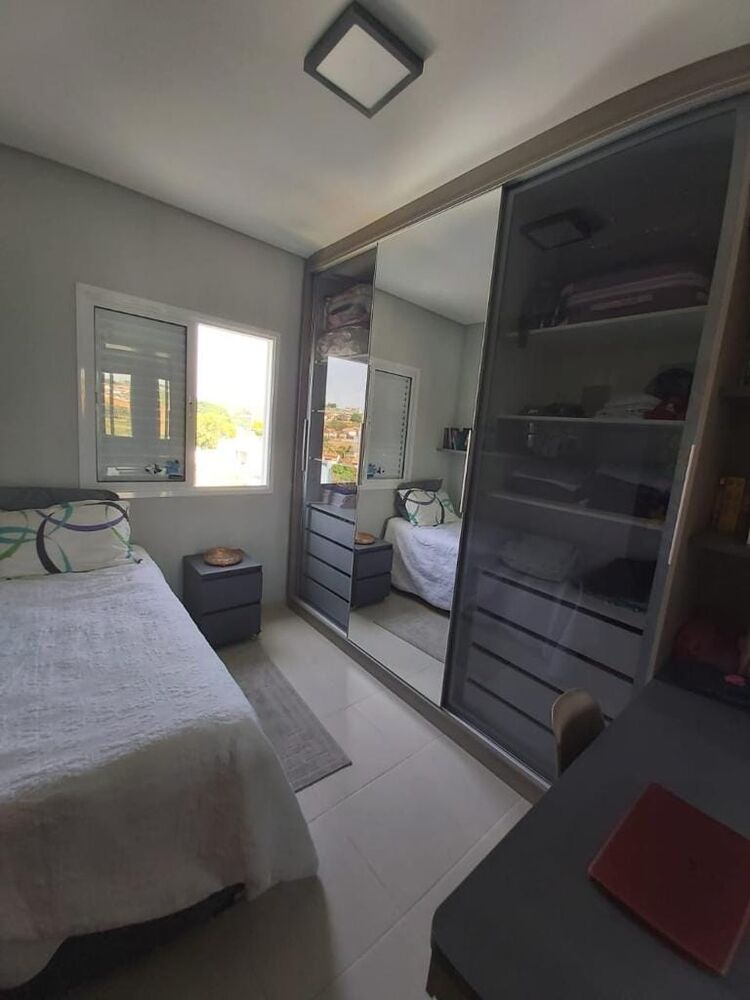 Apartamento à venda com 2 quartos, 74m² - Foto 11
