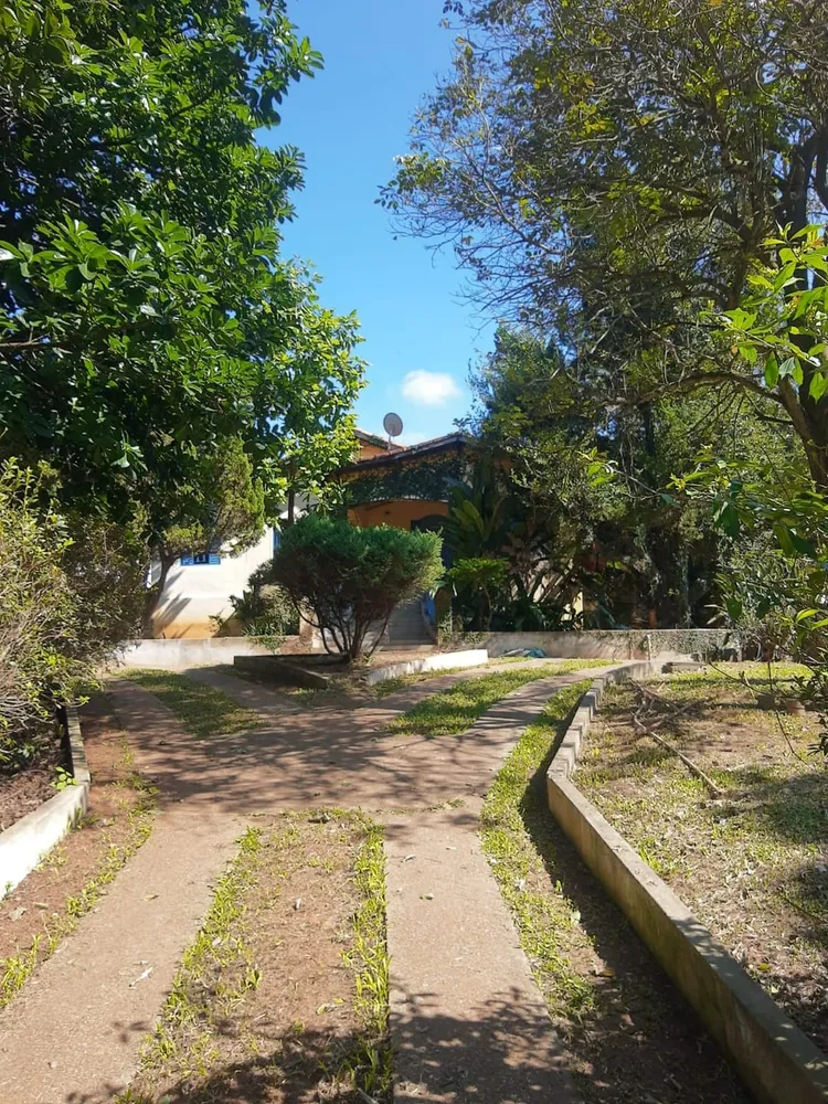 Sítio, 3 quartos, 2500 m² - Foto 1