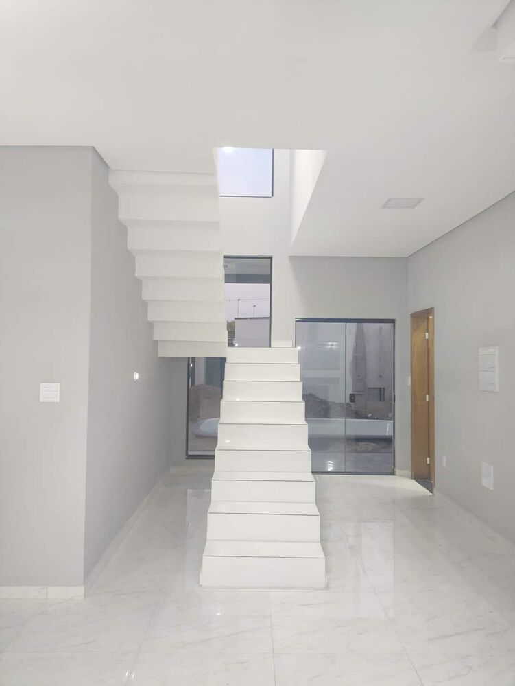 Sobrado, 3 quartos, 202 m² - Foto 1