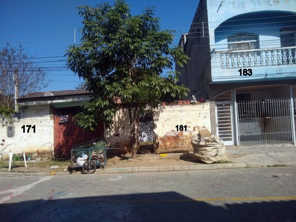 Casa à venda com 2 quartos, 300m² - Foto 7