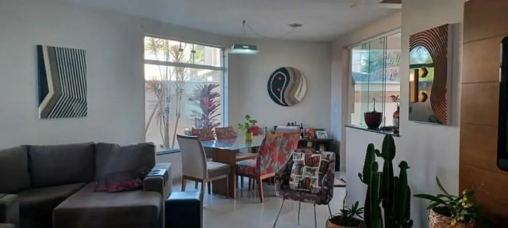 Sobrado, 5 quartos, 267 m² - Foto 1
