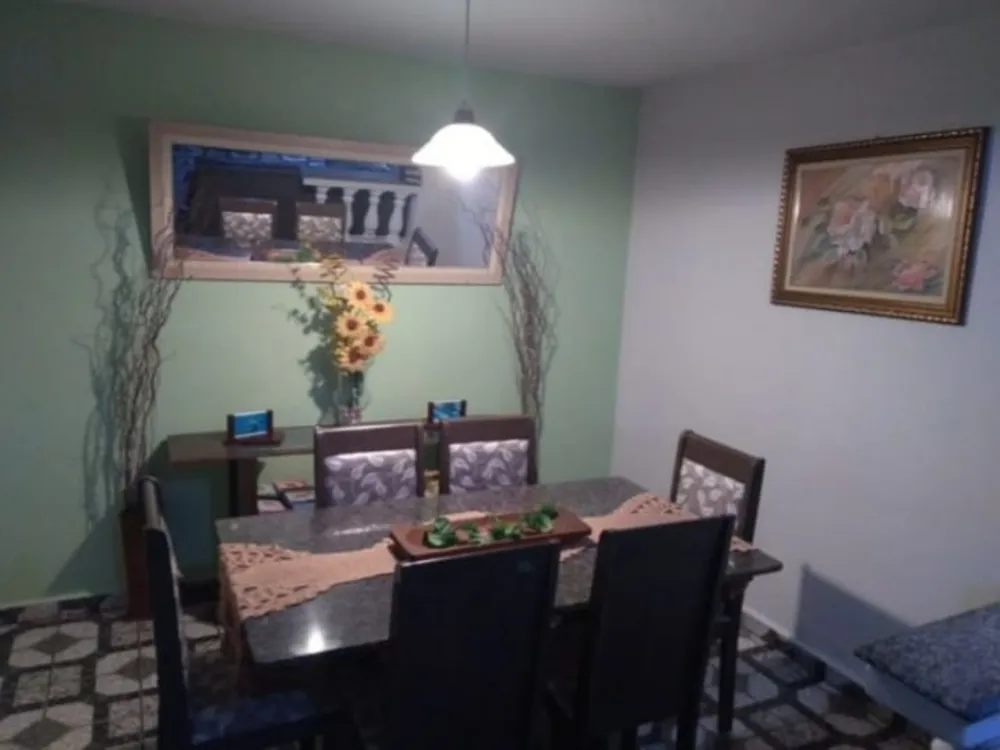 Casa, 3 quartos, 210 m² - Foto 3