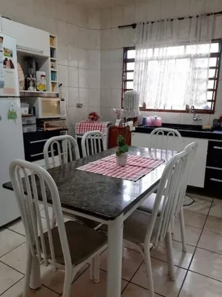 Casa, 2 quartos, 150 m² - Foto 1