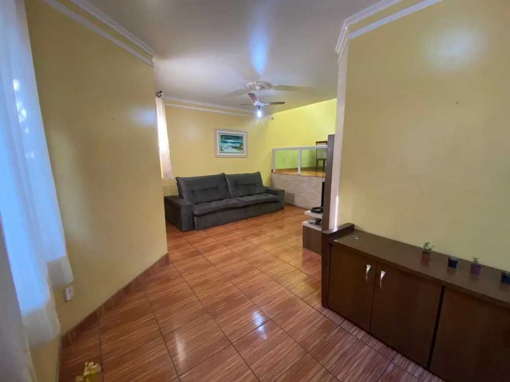 Casa, 4 quartos, 140 m² - Foto 2