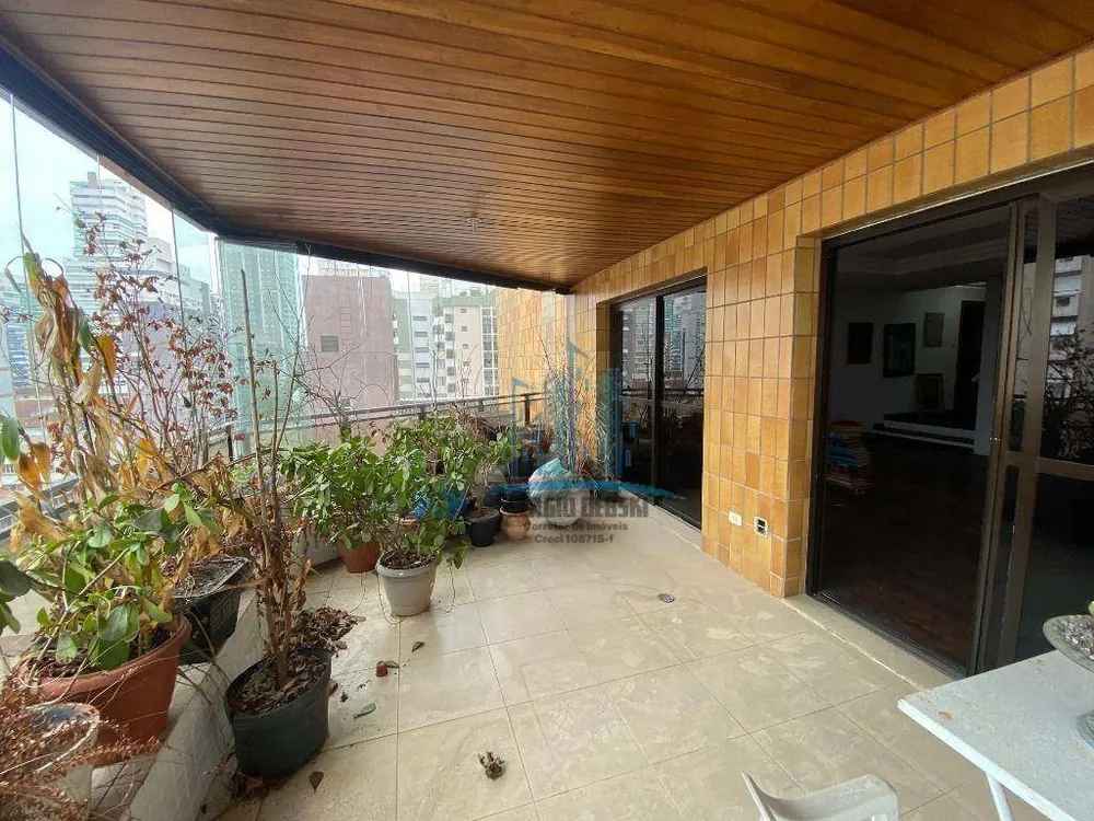 Apartamento, 4 quartos, 267 m² - Foto 1