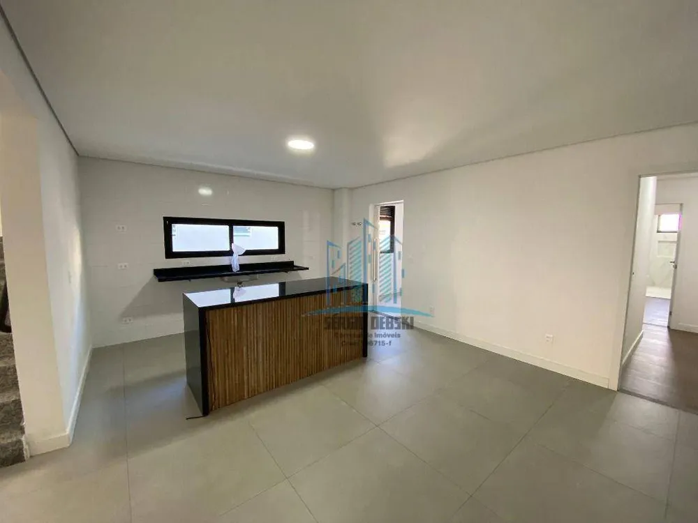 Casa, 3 quartos, 206 m² - Foto 4