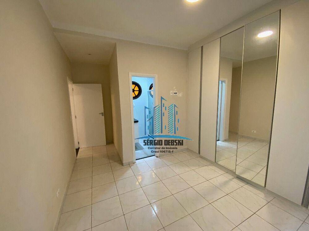 Casa para alugar com 4 quartos, 220m² - Foto 6