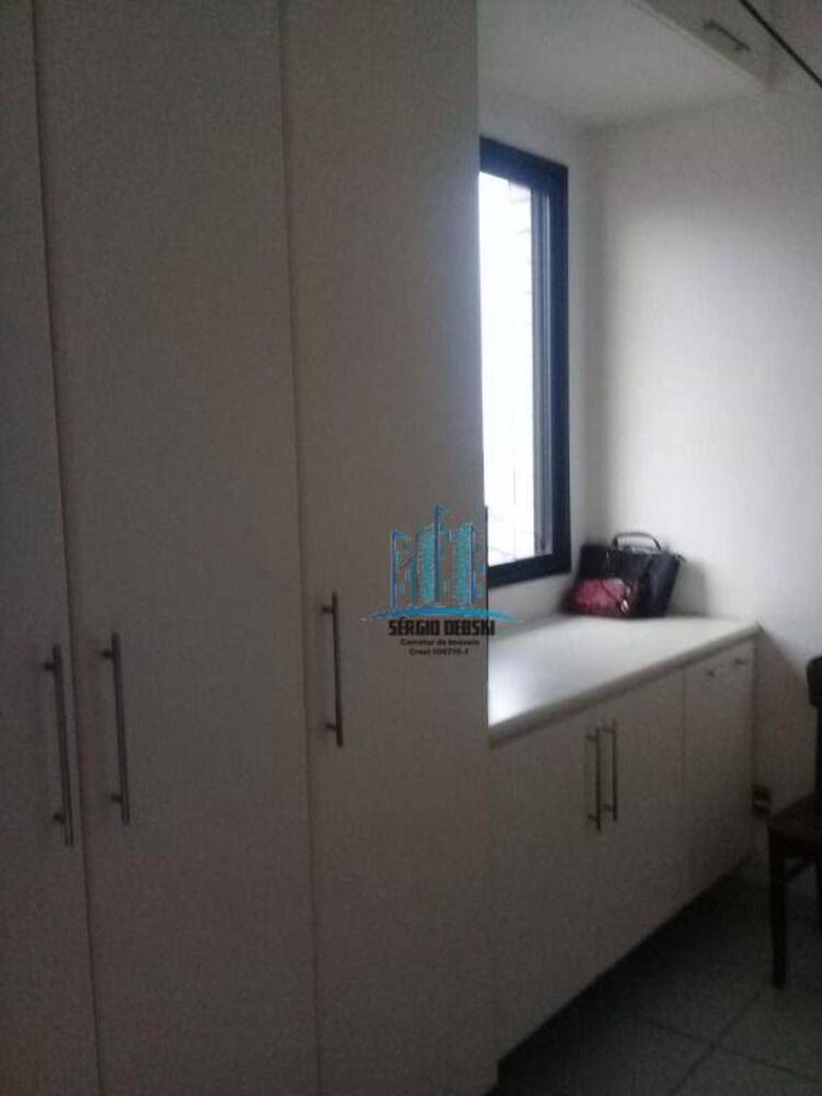 Apartamento à venda com 3 quartos, 171m² - Foto 12