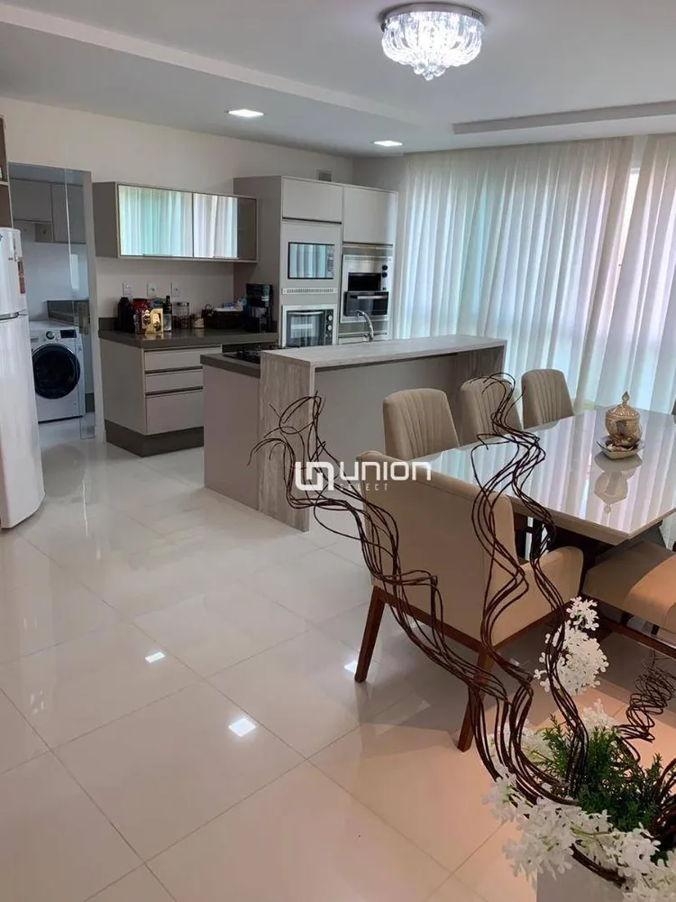 Apartamento, 3 quartos, 133 m² - Foto 2