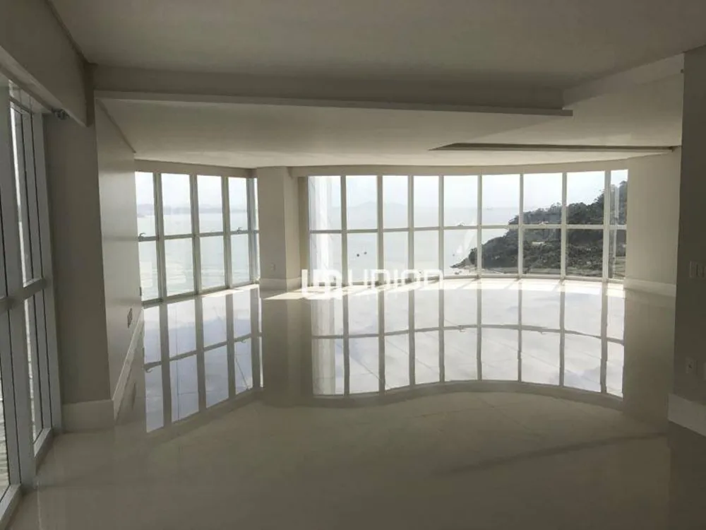 Apartamento, 4 quartos, 237 m² - Foto 2