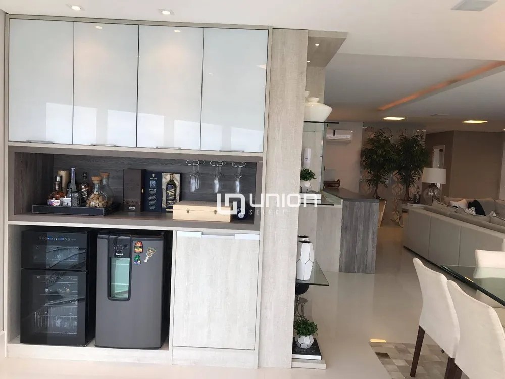 Apartamento, 4 quartos, 237 m² - Foto 3