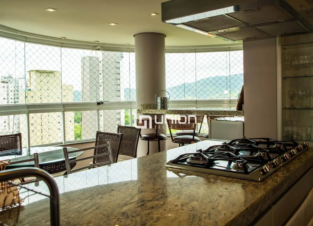 Apartamento, 3 quartos, 137 m² - Foto 4