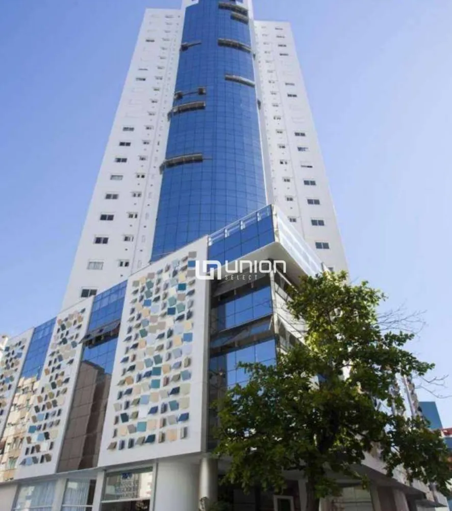 Apartamento, 3 quartos, 130 m² - Foto 1