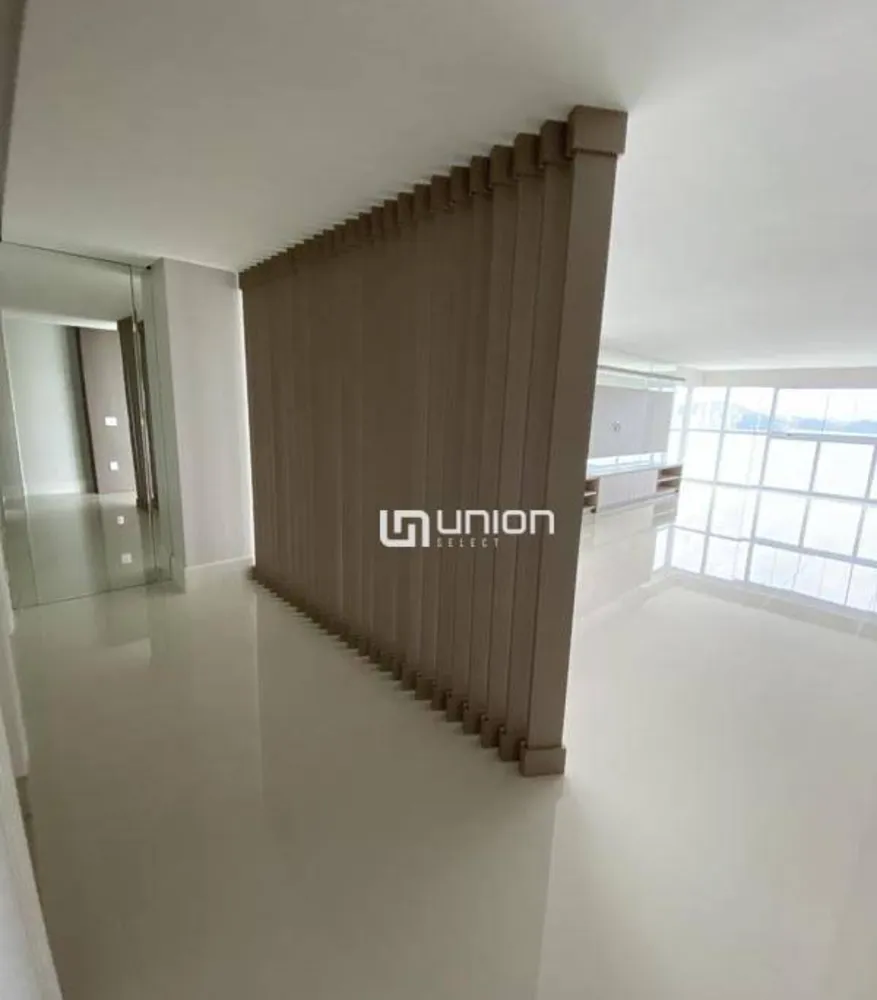 Apartamento, 4 quartos, 237 m² - Foto 4