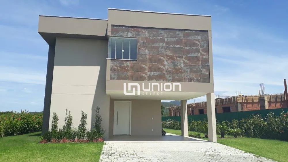 Casa, 3 quartos, 260 m² - Foto 1