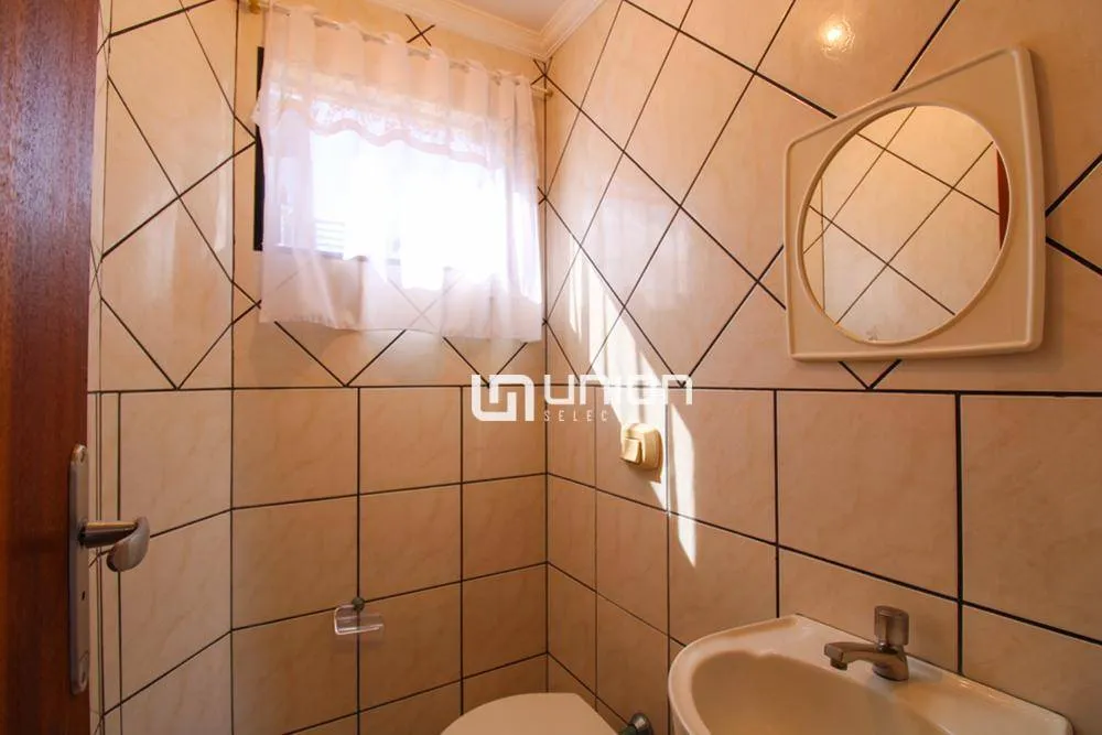 Casa, 3 quartos, 270 m² - Foto 4