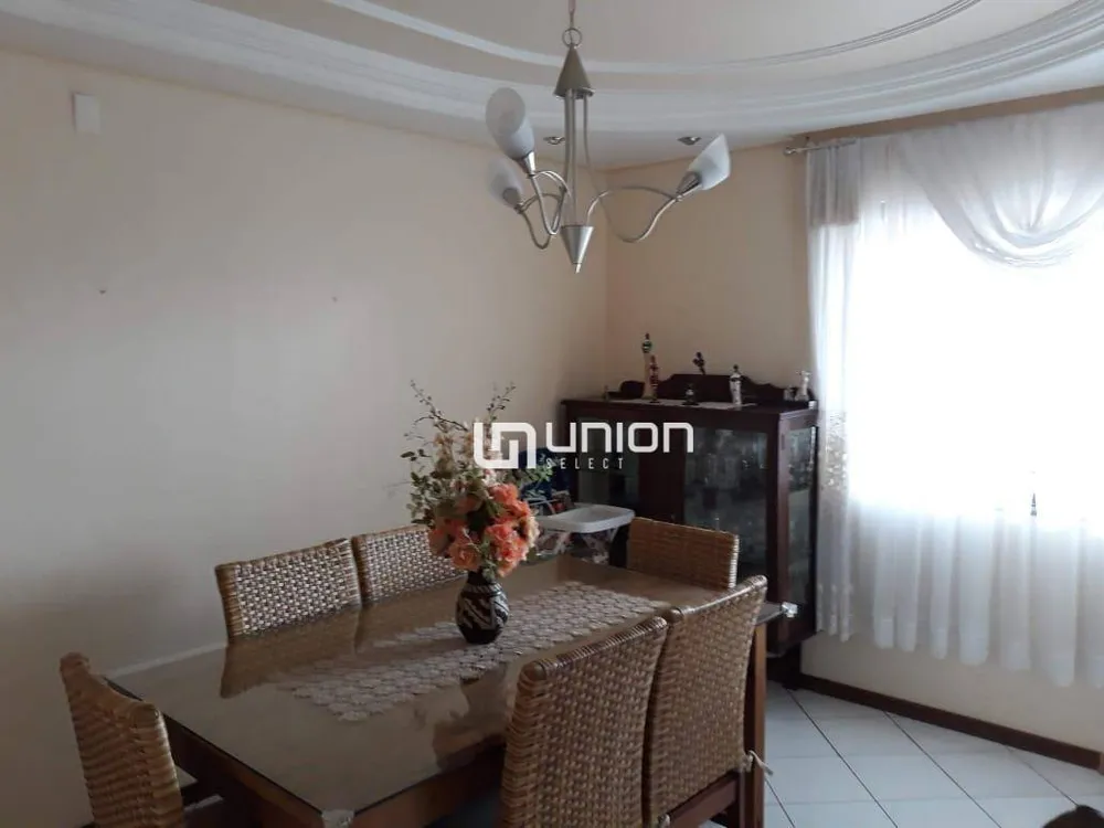 Casa, 3 quartos, 630 m² - Foto 2