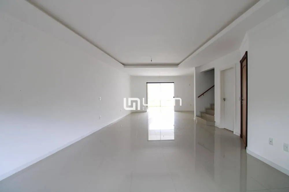 Sobrado, 3 quartos, 214 m² - Foto 3