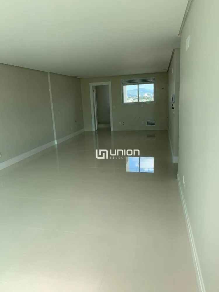 Apartamento, 3 quartos, 139 m² - Foto 4