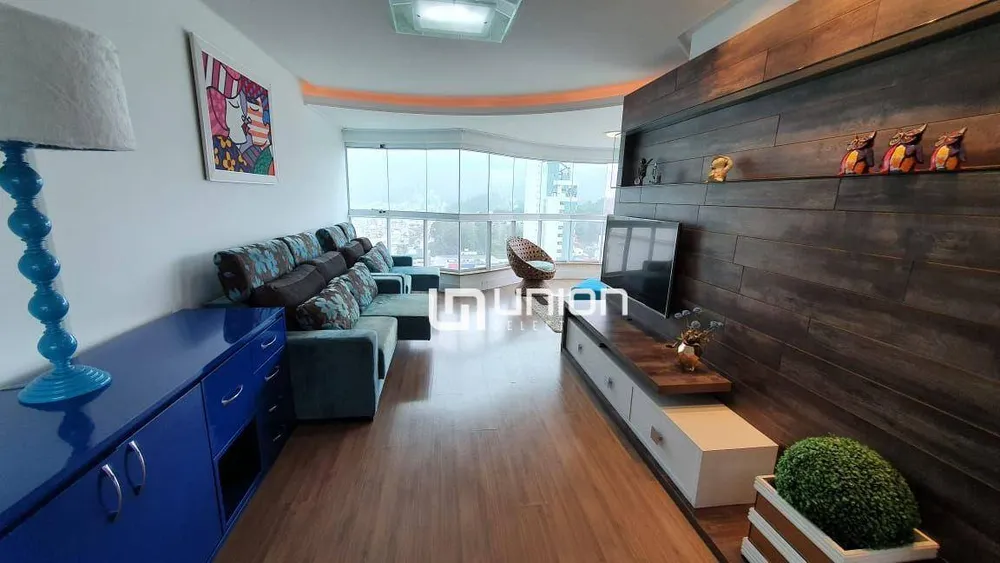 Cobertura, 4 quartos, 210 m² - Foto 3