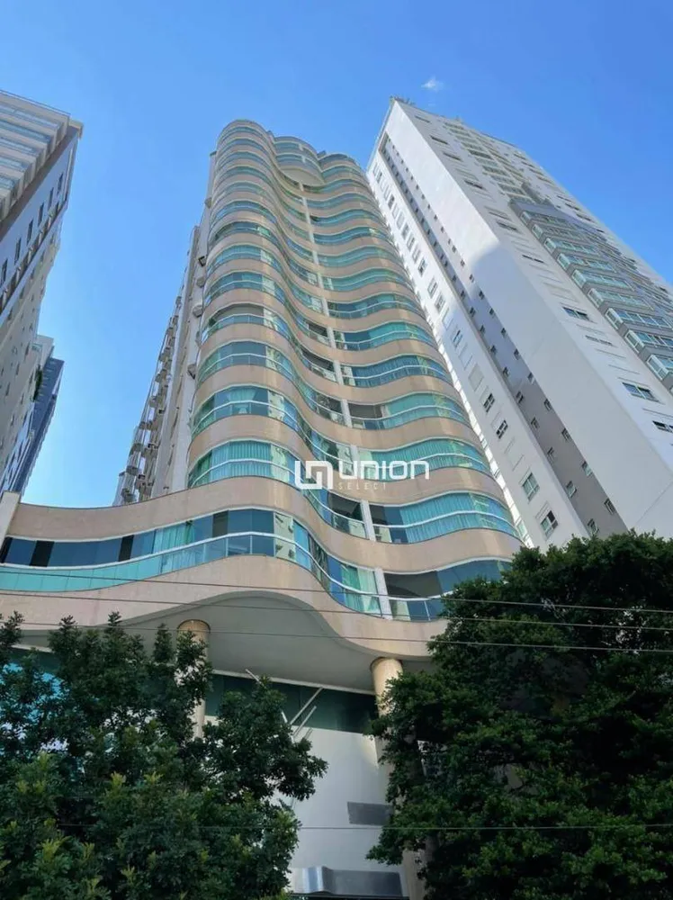 Cobertura, 4 quartos, 210 m² - Foto 1