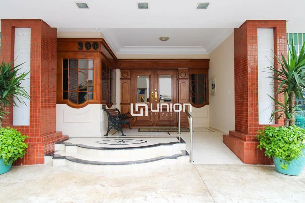 Apartamento, 3 quartos, 141 m² - Foto 2
