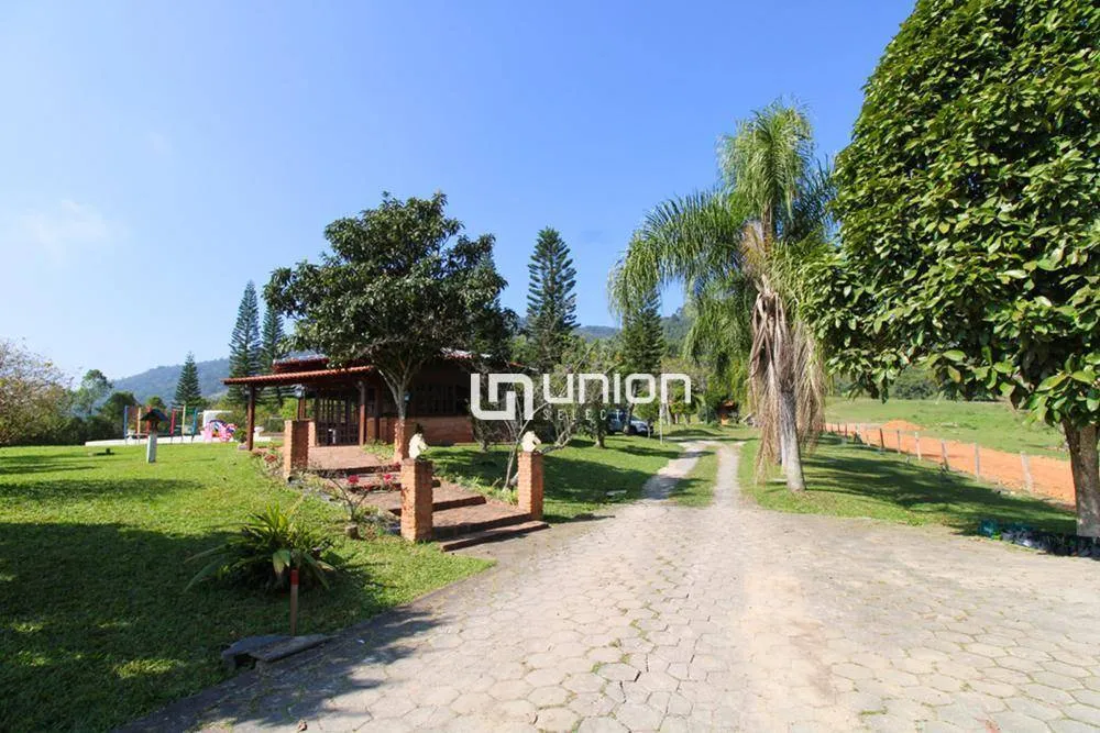 Sítio, 5 quartos, 1 hectares - Foto 4