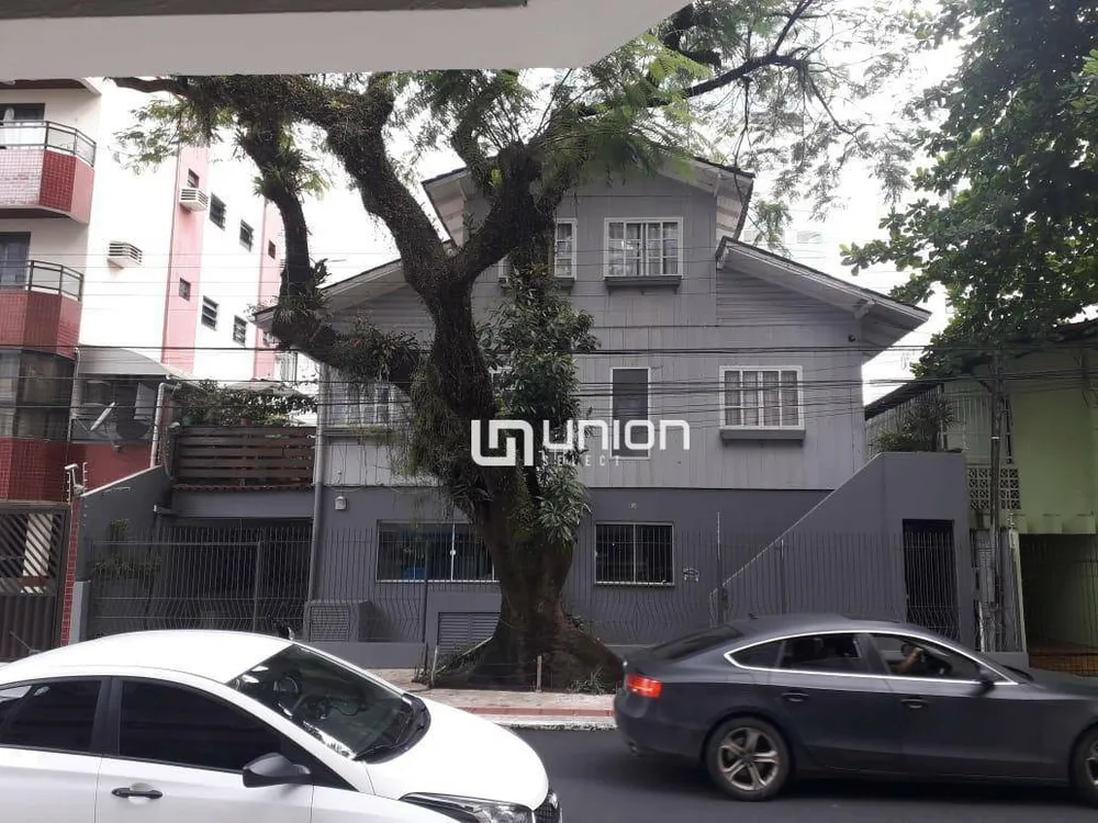 Casa, 10 quartos, 278 m² - Foto 4
