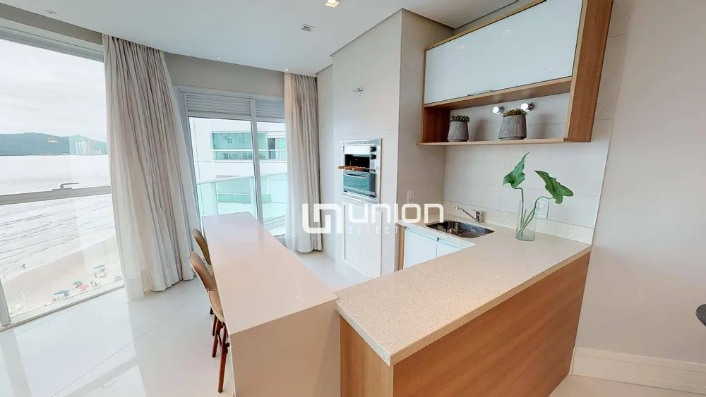 Apartamento, 3 quartos, 198 m² - Foto 2
