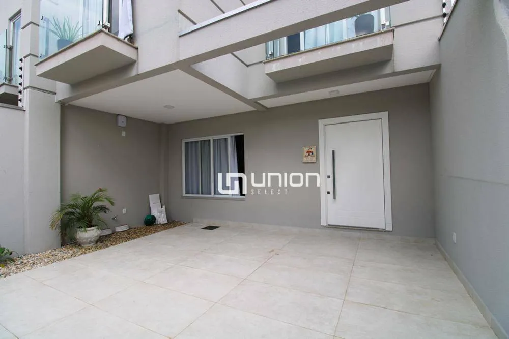Sobrado, 3 quartos, 215 m² - Foto 2