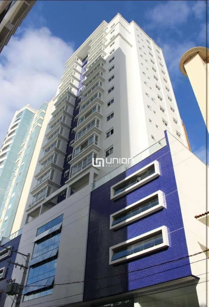 Apartamento, 3 quartos, 140 m² - Foto 1