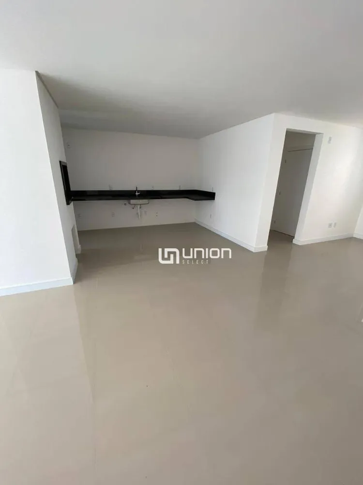 Apartamento, 3 quartos, 140 m² - Foto 3
