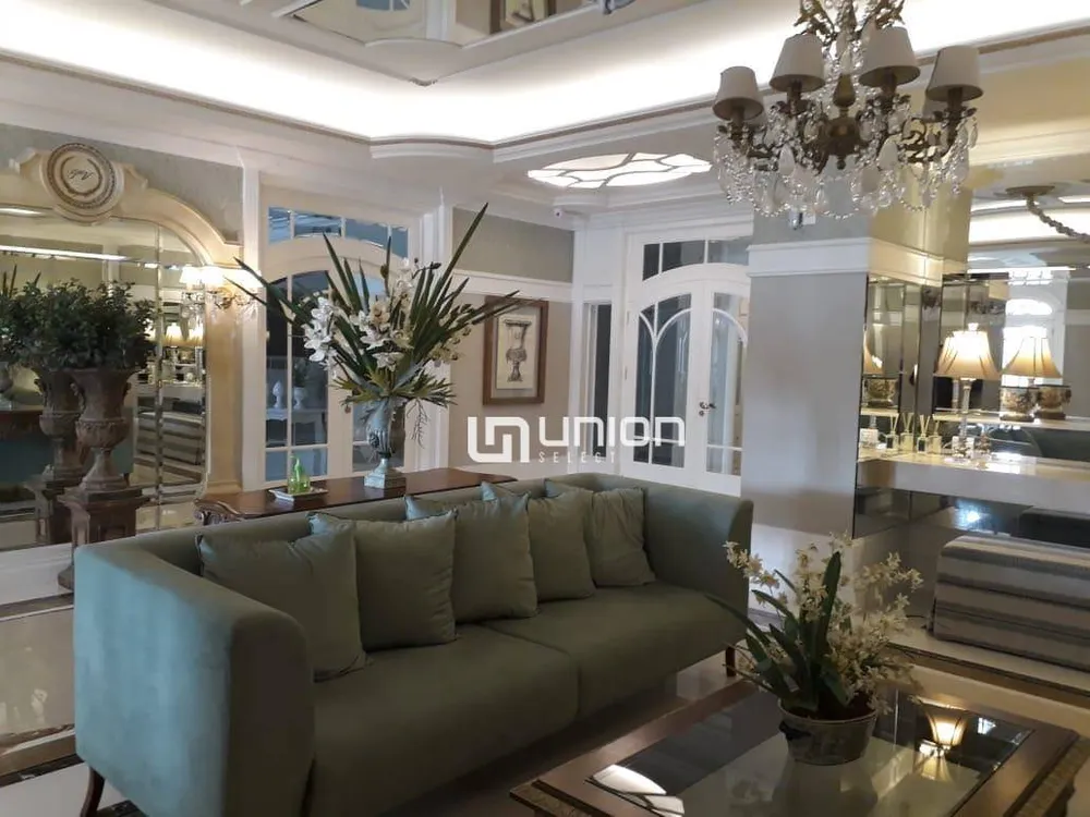 Apartamento, 3 quartos, 238 m² - Foto 2