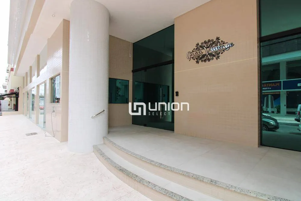 Cobertura, 4 quartos, 352 m² - Foto 2