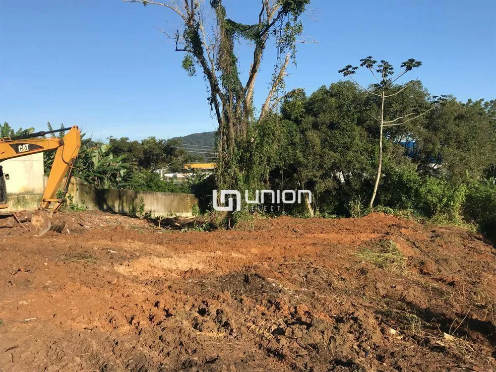 Loteamento e Condomínio, 1729 m² - Foto 4