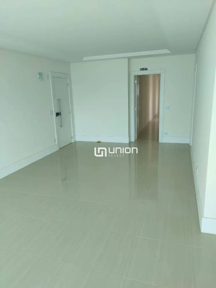 Apartamento, 4 quartos, 136 m² - Foto 2