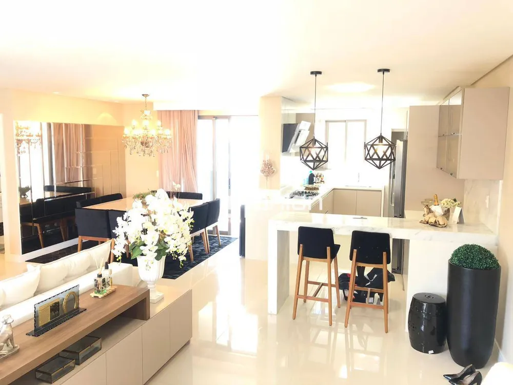 Apartamento, 3 quartos, 156 m² - Foto 3