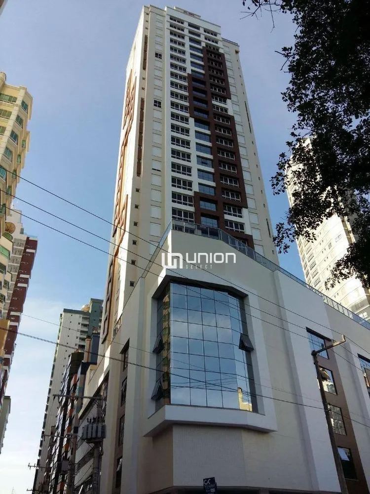 Cobertura, 4 quartos, 310 m² - Foto 1