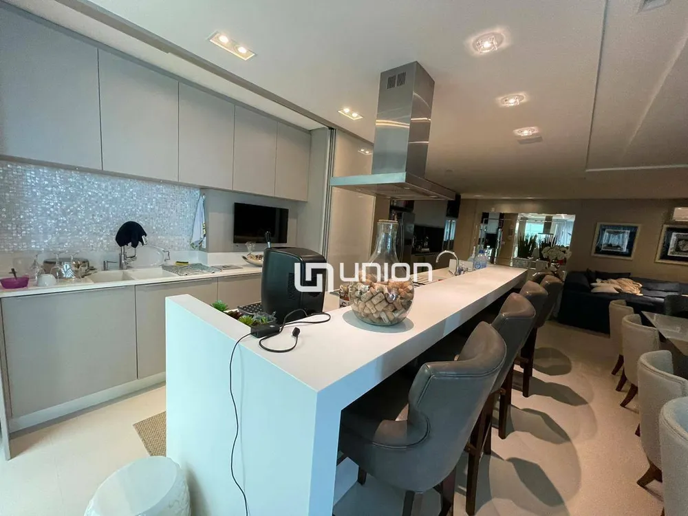 Apartamento, 3 quartos, 200 m² - Foto 3
