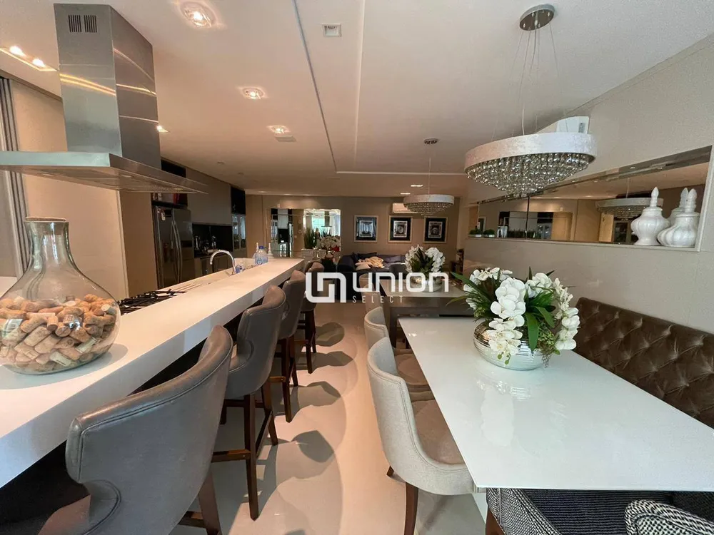 Apartamento, 3 quartos, 200 m² - Foto 4