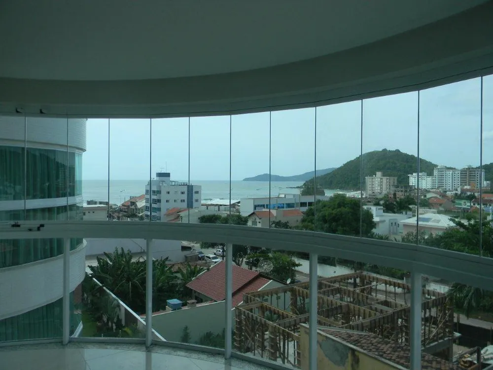 Apartamento, 3 quartos, 136 m² - Foto 2