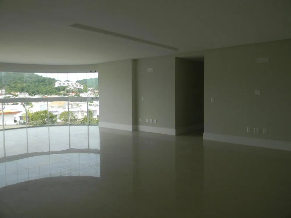 Apartamento, 3 quartos, 136 m² - Foto 4