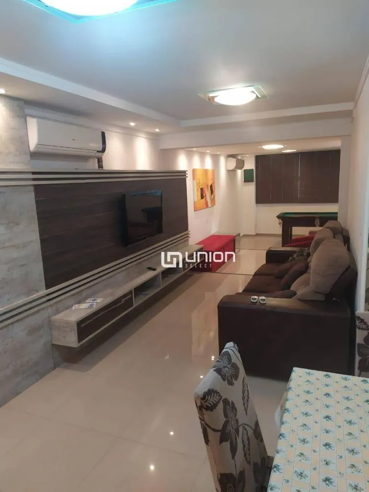 Apartamento, 3 quartos, 241 m² - Foto 2