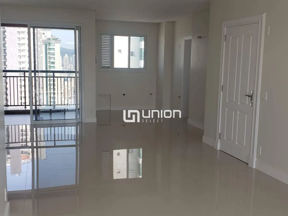 Apartamento, 3 quartos, 119 m² - Foto 3